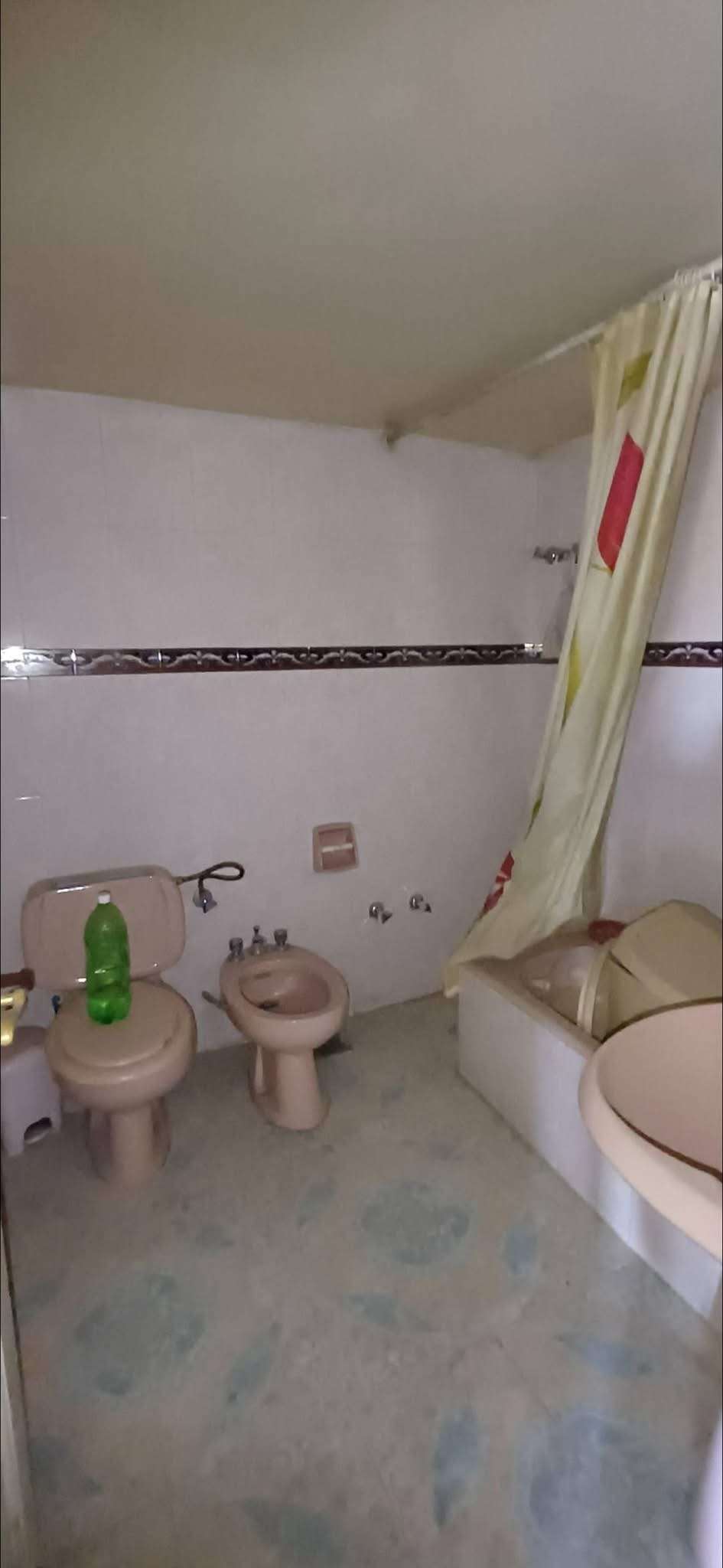 شقة بموقع مميز - حلب - صورة 3