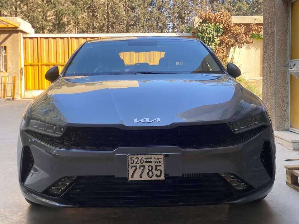 Kia K5 - دمشق