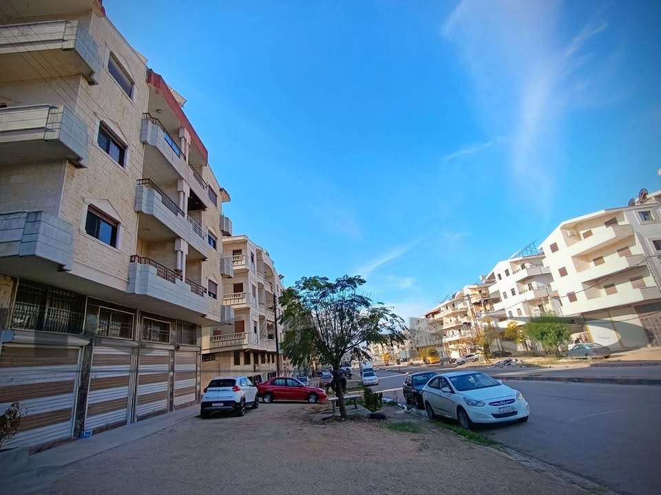 شقة بمساحة 135م - طرطوس - صورة 4
