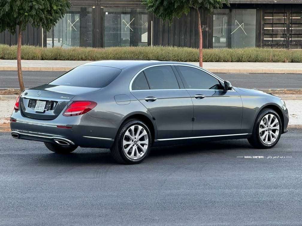 Mercedes E300 - دمشق - صورة 5