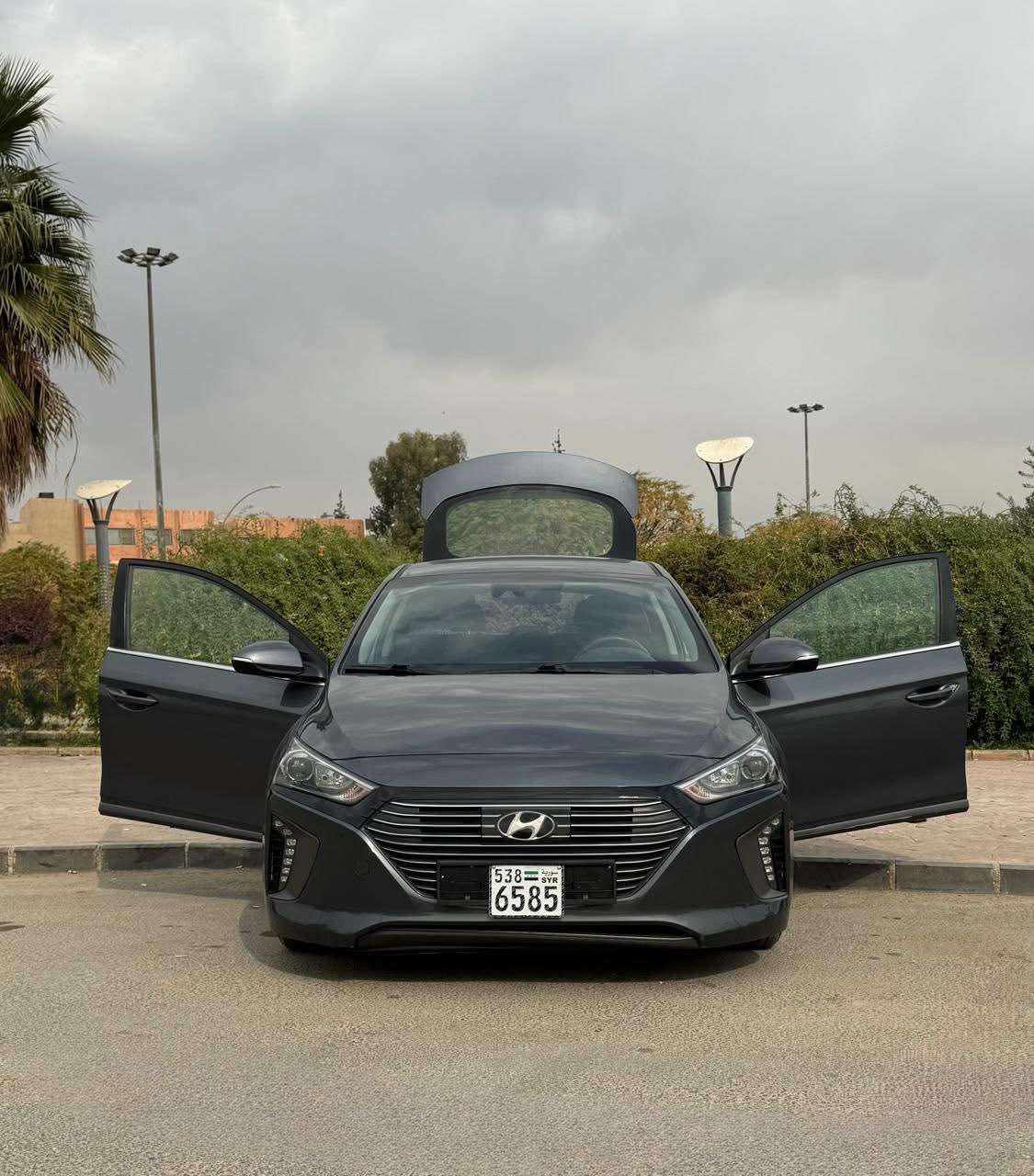 هيونداي ايونيك - دمشق