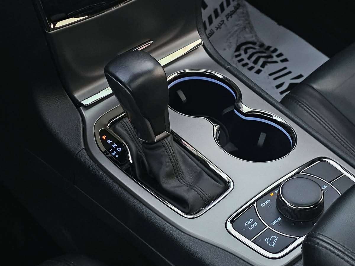 Jeep Cherokee - دمشق - صورة 5