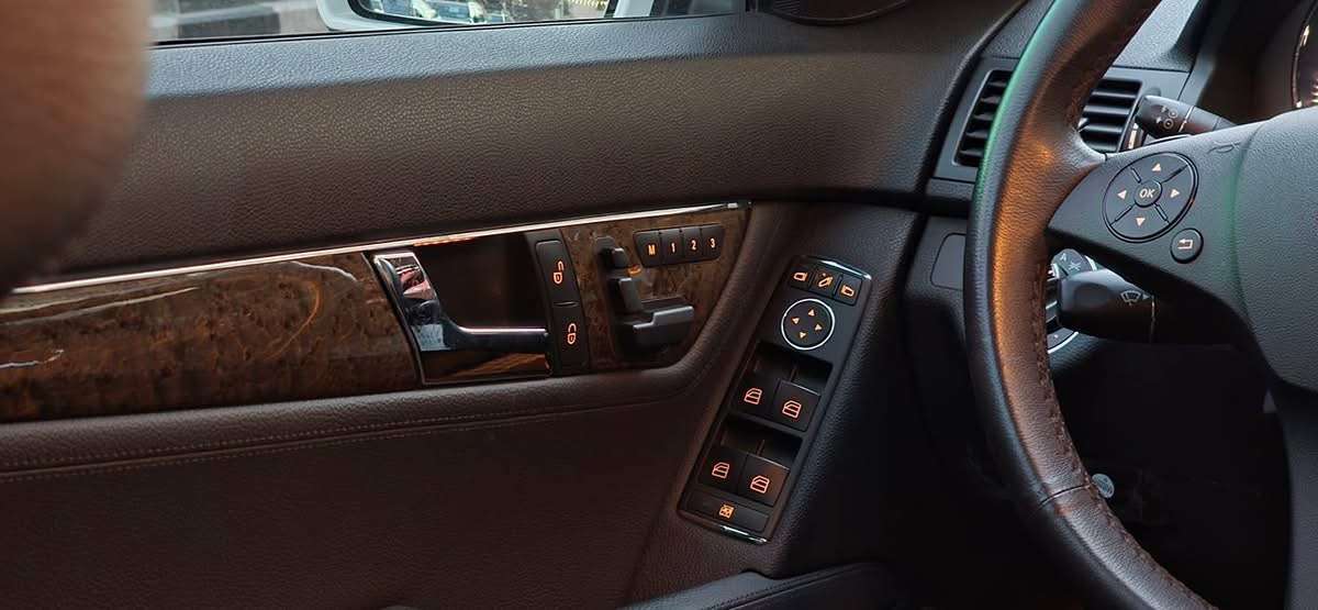مرسيدس C300 AMG - حماة - صورة 6