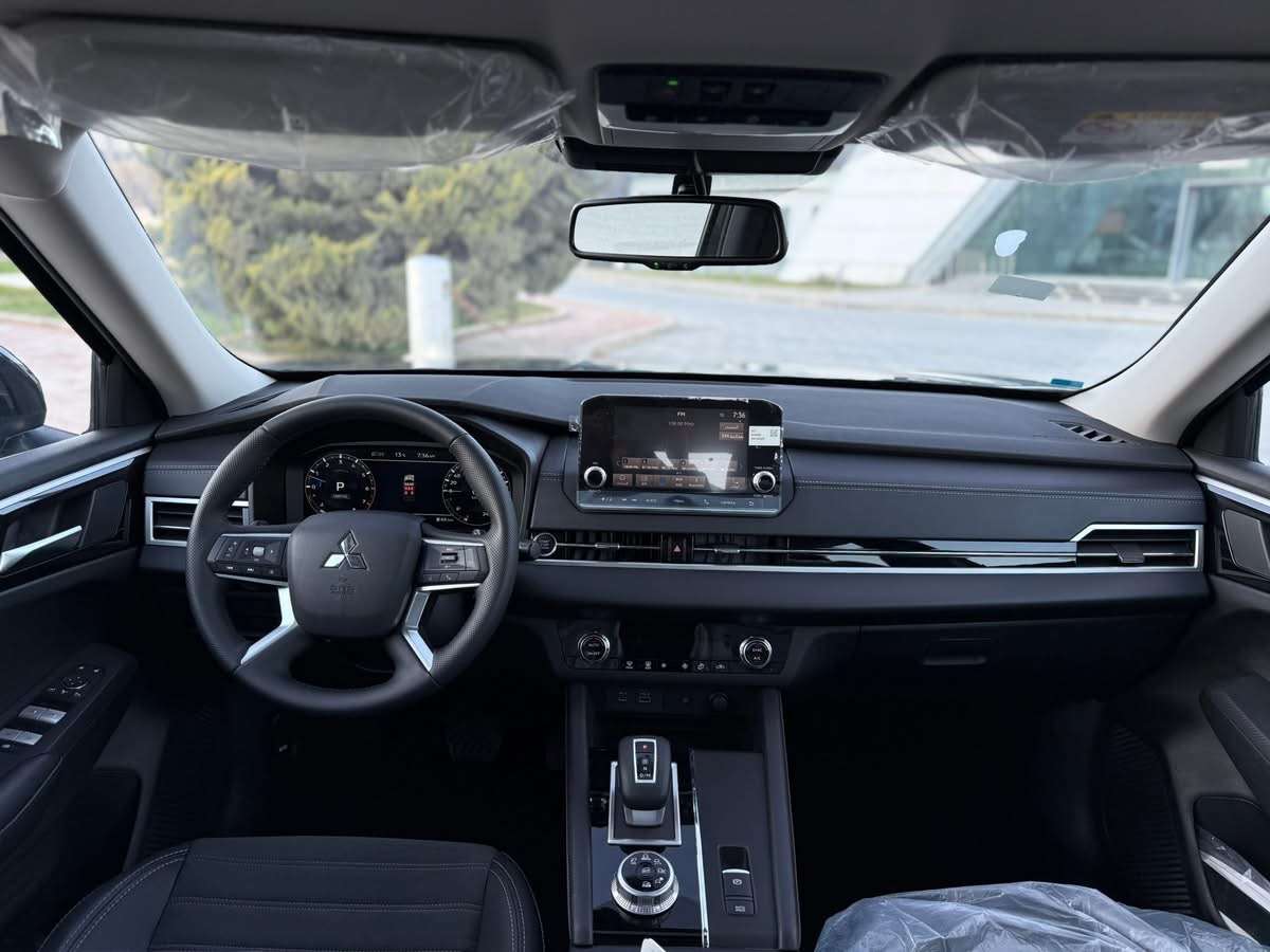 Mitsubishi Outlander Prime Edition - دمشق - صورة 5