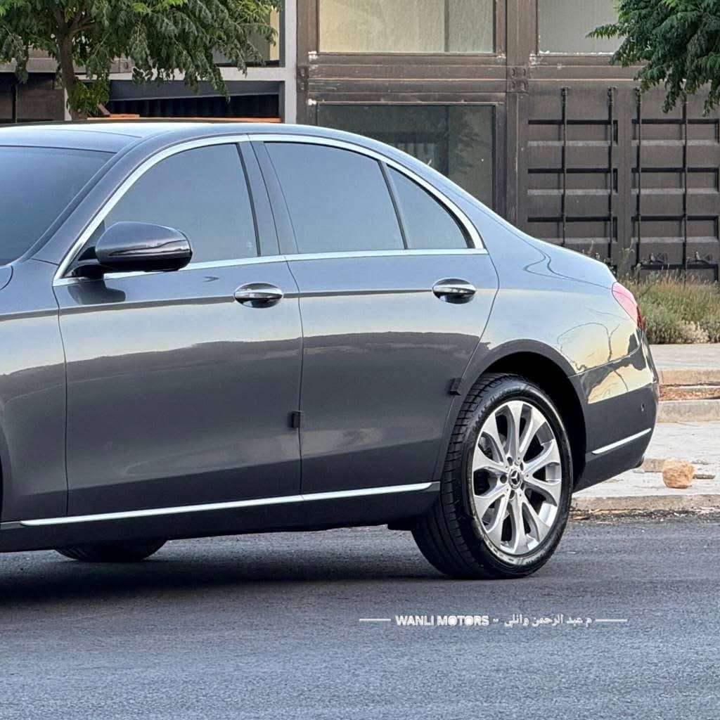 Mercedes Benz E300 - دمشق - صورة 5