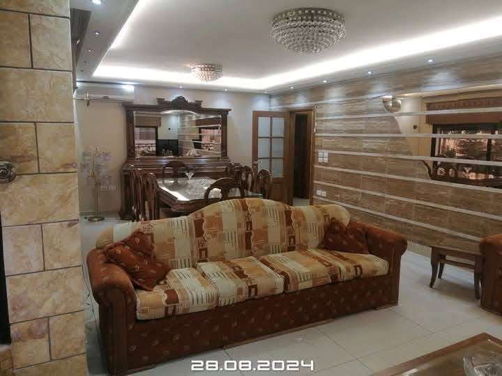 شقة بمساحة 350 م - اللاذقية - صورة 5