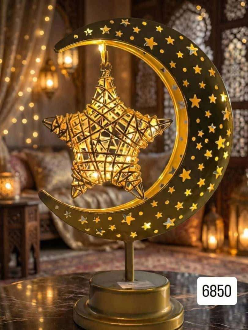 هلال رمضان مضيئ - دمشق