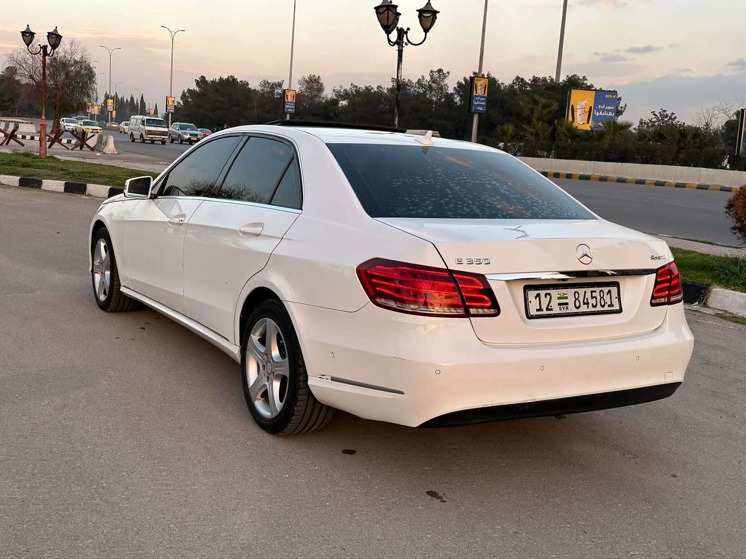 Mercedes E350 - دمشق - صورة 4