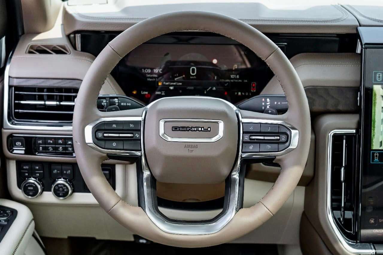 GMC Yukon Denali - دمشق - صورة 5