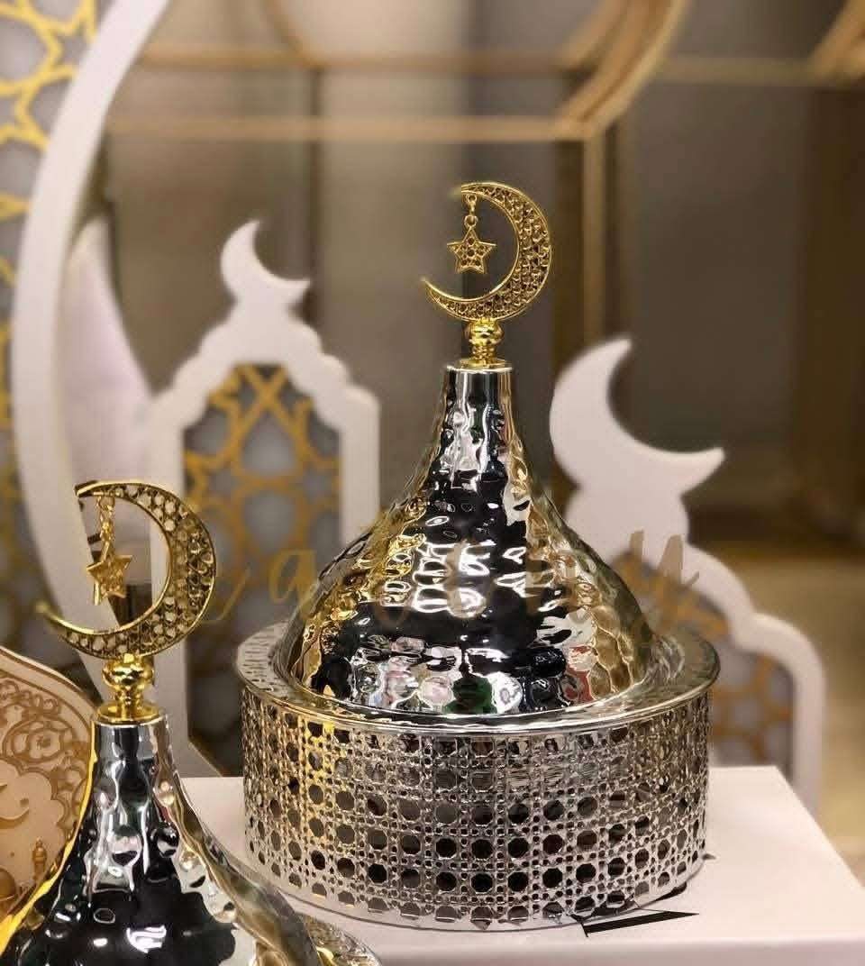 مضيفة ملكية فاخرة - دمشق