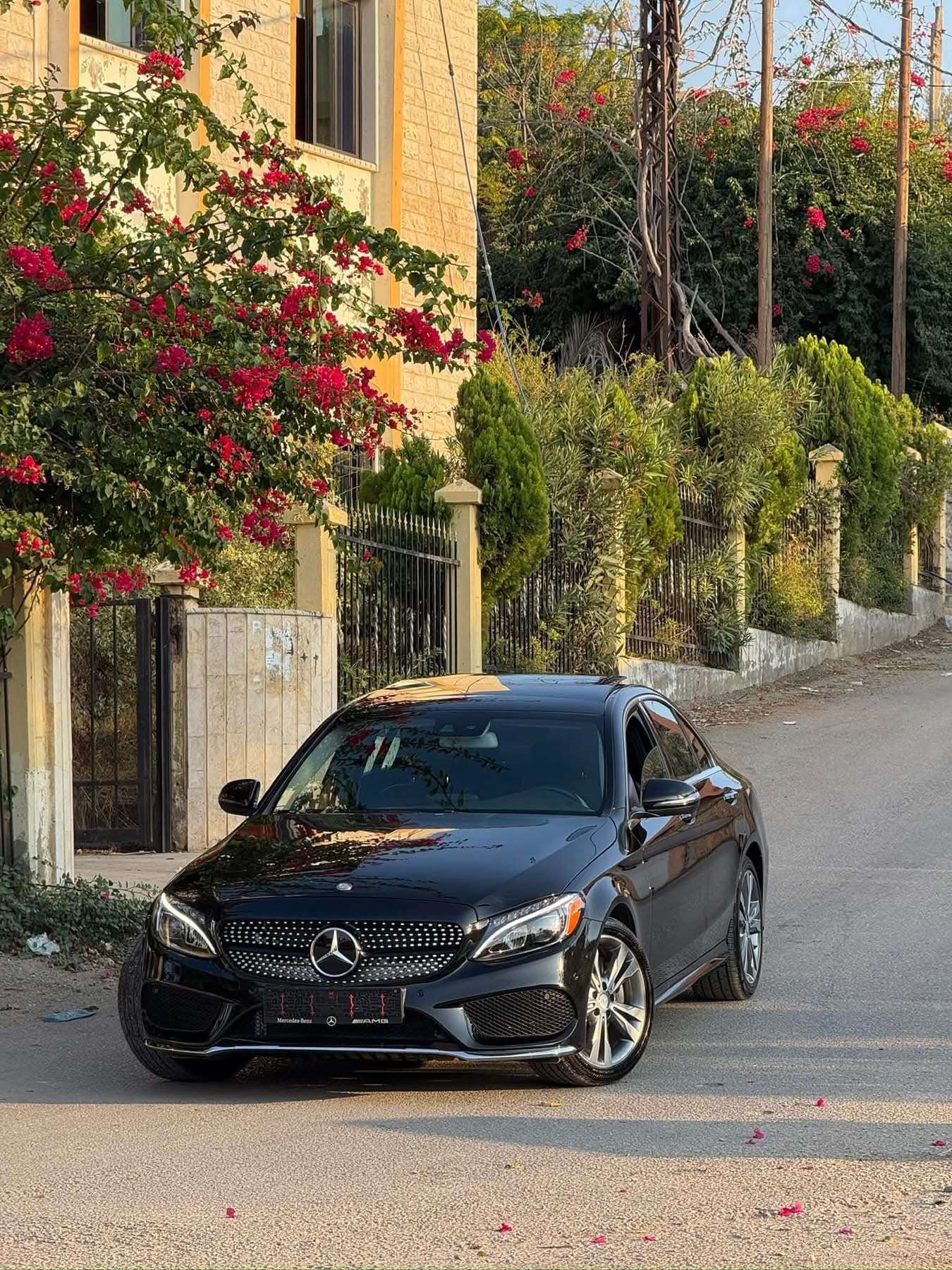 Mercedes C300 - دمشق