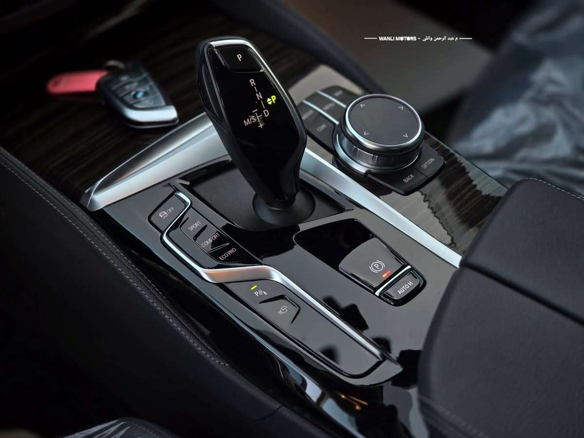 BMW 520 Luxury Line - دمشق - صورة 4