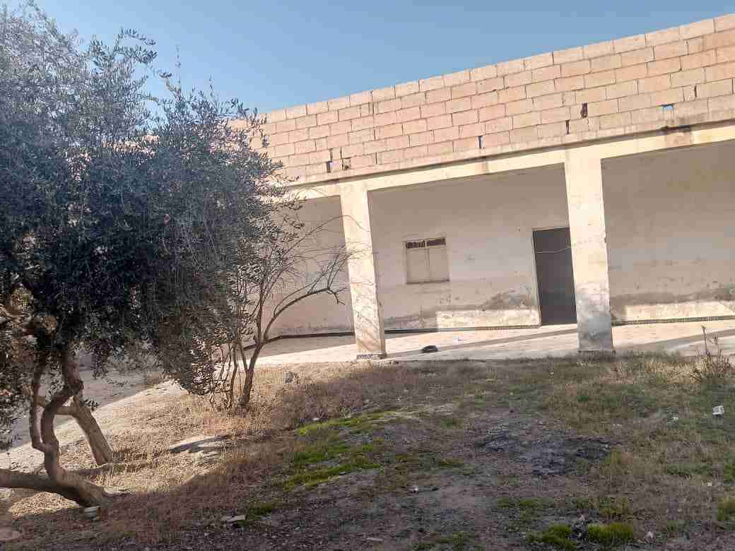 بيت عربي لبيع بمنطقة الرومانية في الرقة - الرقة - صورة 3