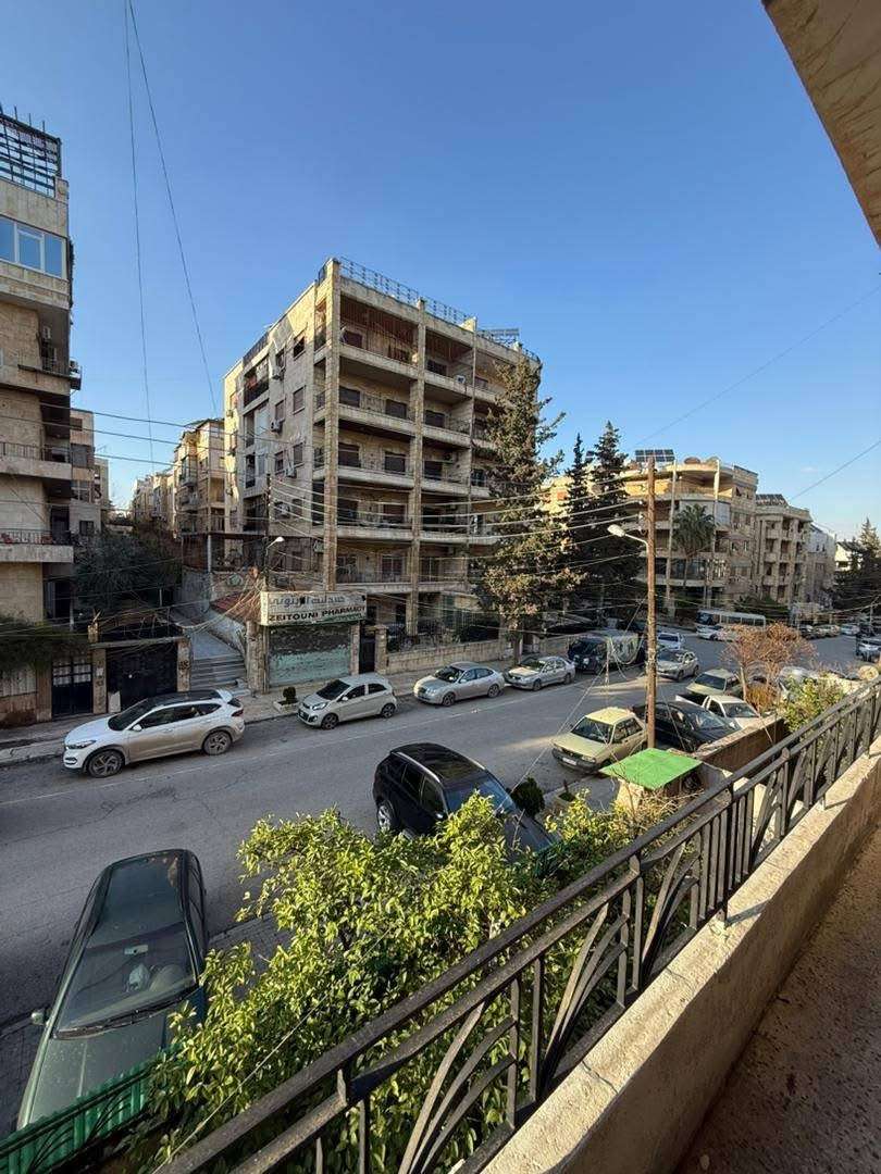 شقة بمساحة 180م - حلب