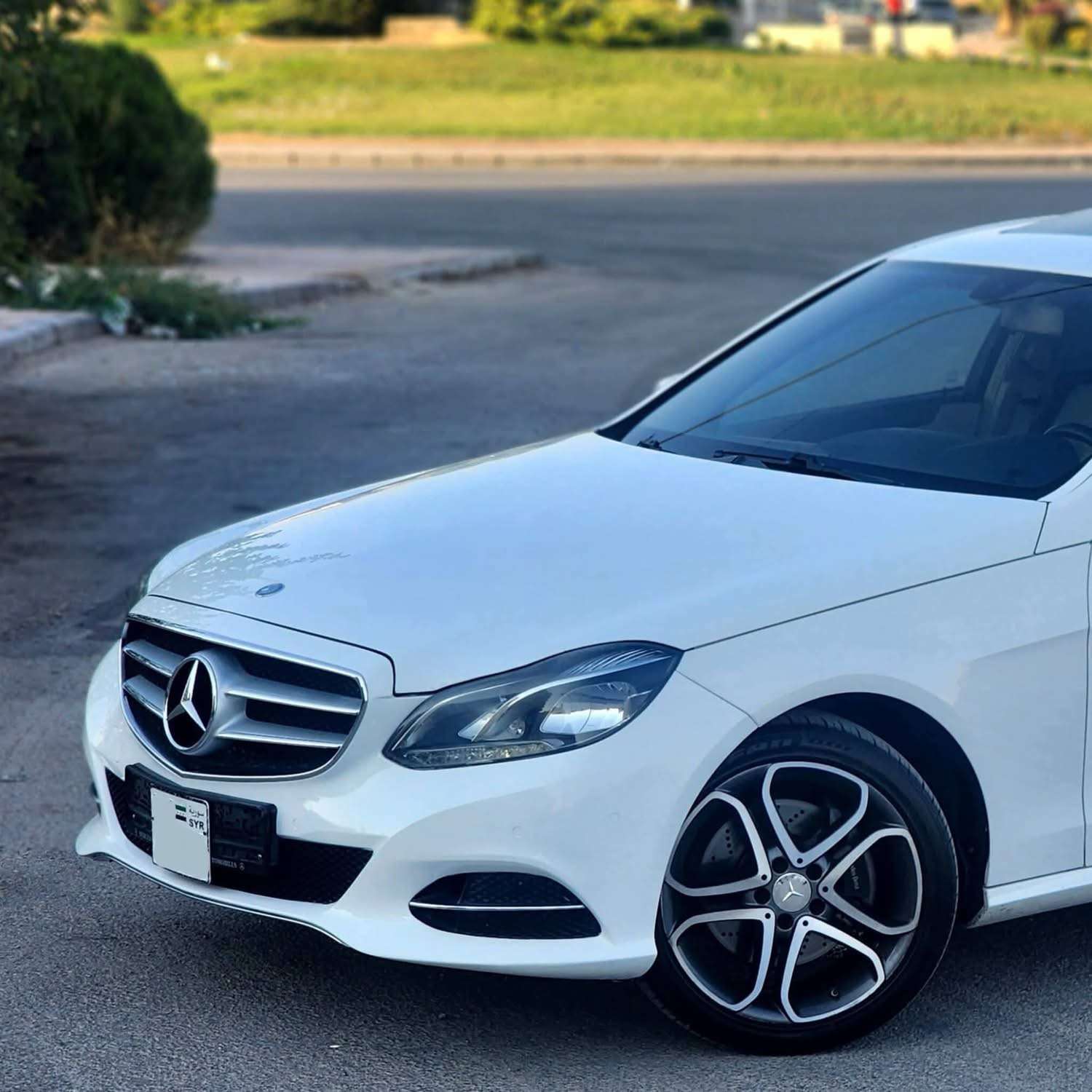 Mercedes E200 - دمشق
