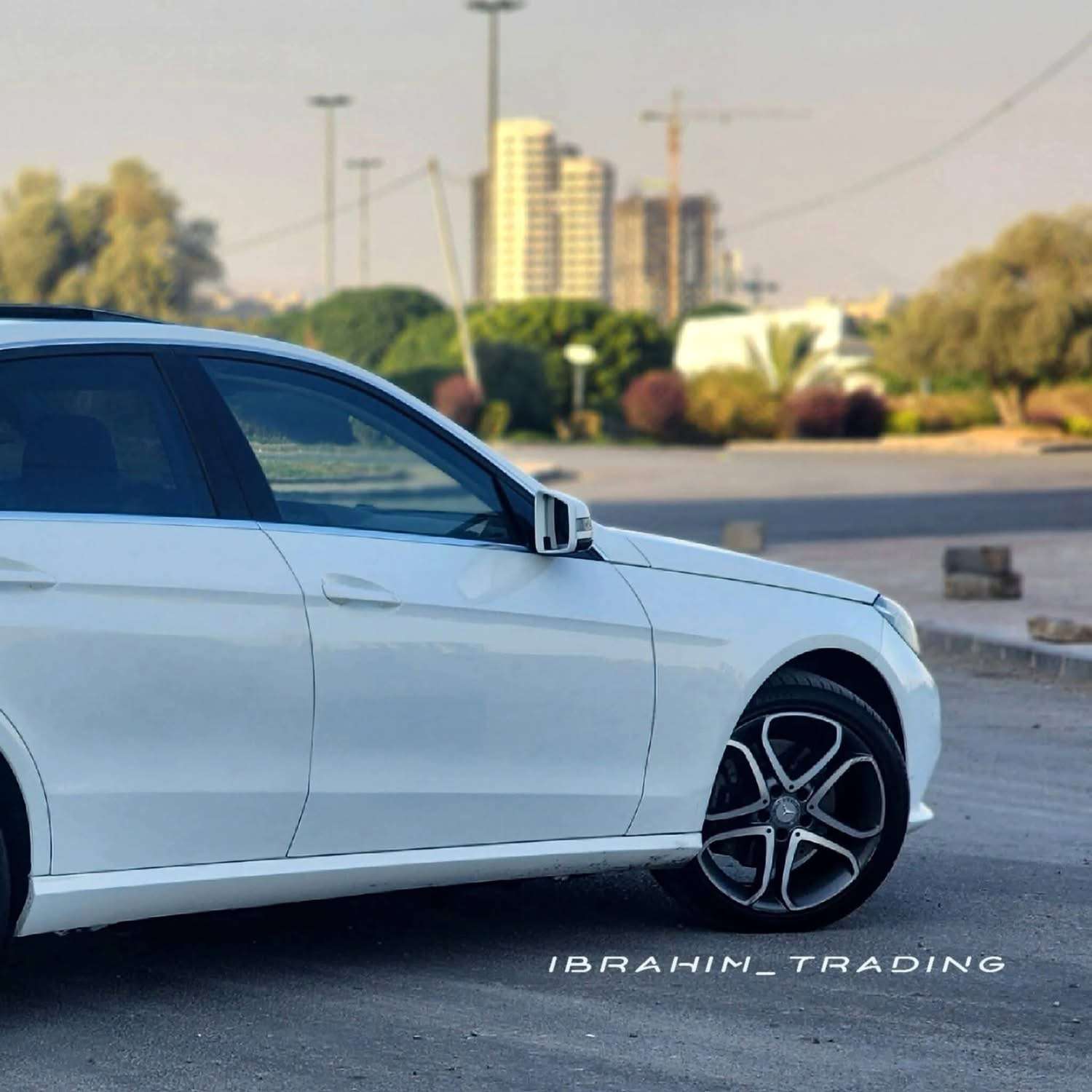 Mercedes E200 - دمشق - صورة 3