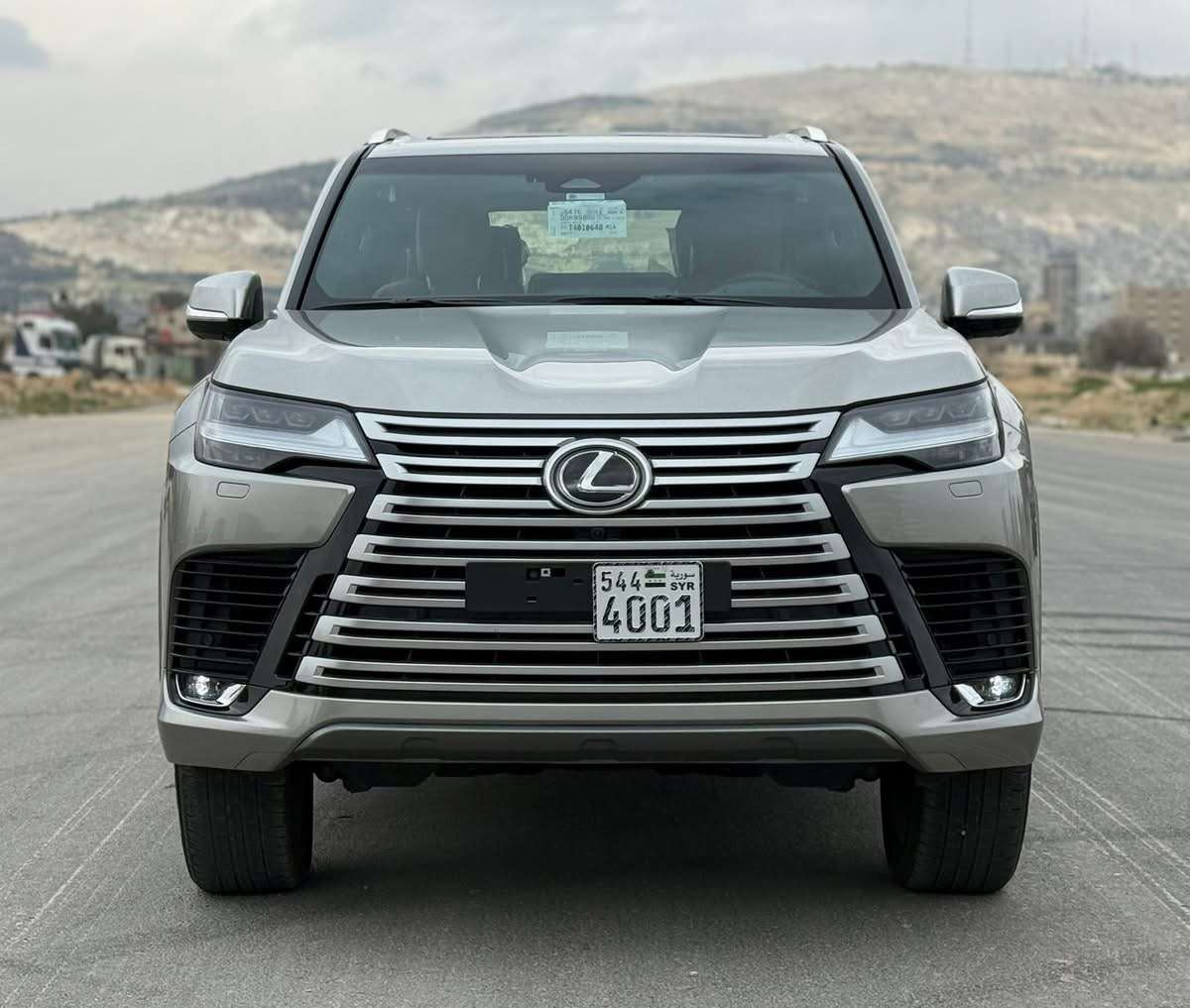 Lexus LX700h - دمشق