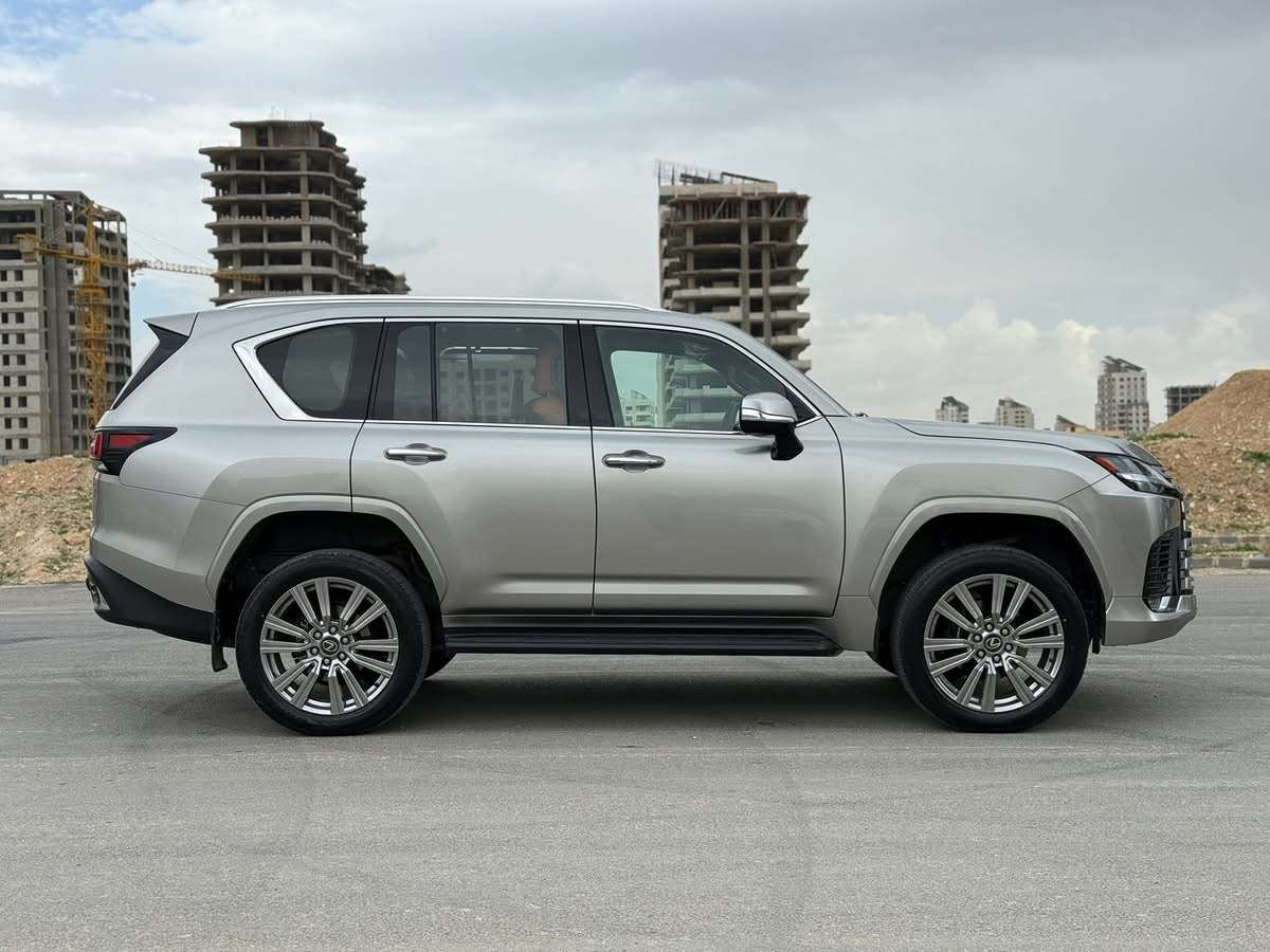 Lexus LX700h - دمشق - صورة 2