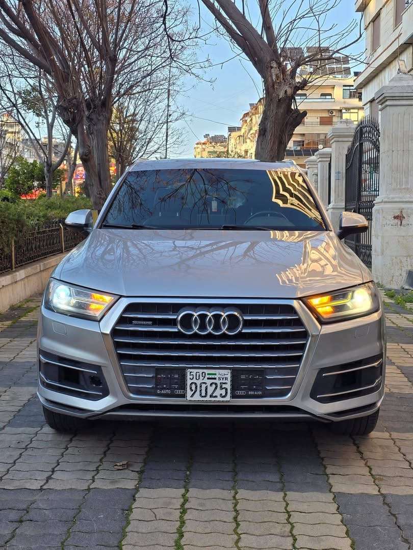 Audi Q7 - اللاذقية
