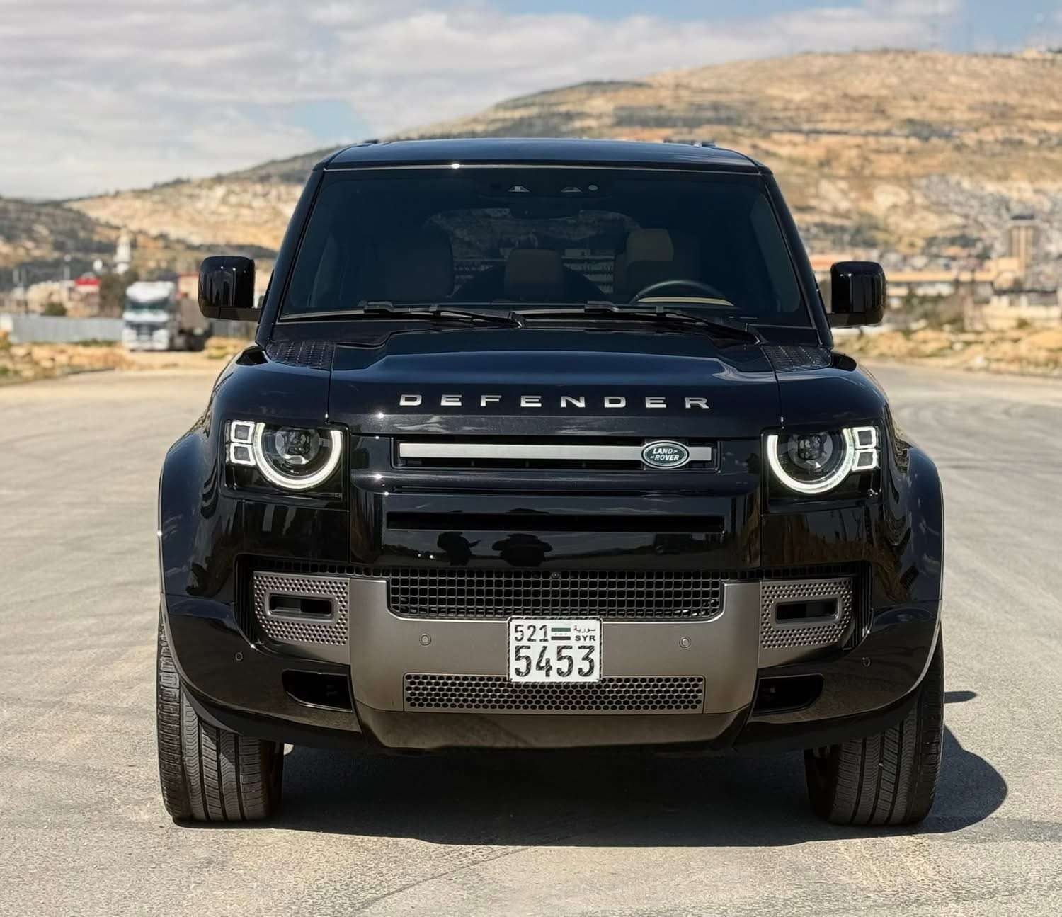 Land Rover Defender - دمشق
