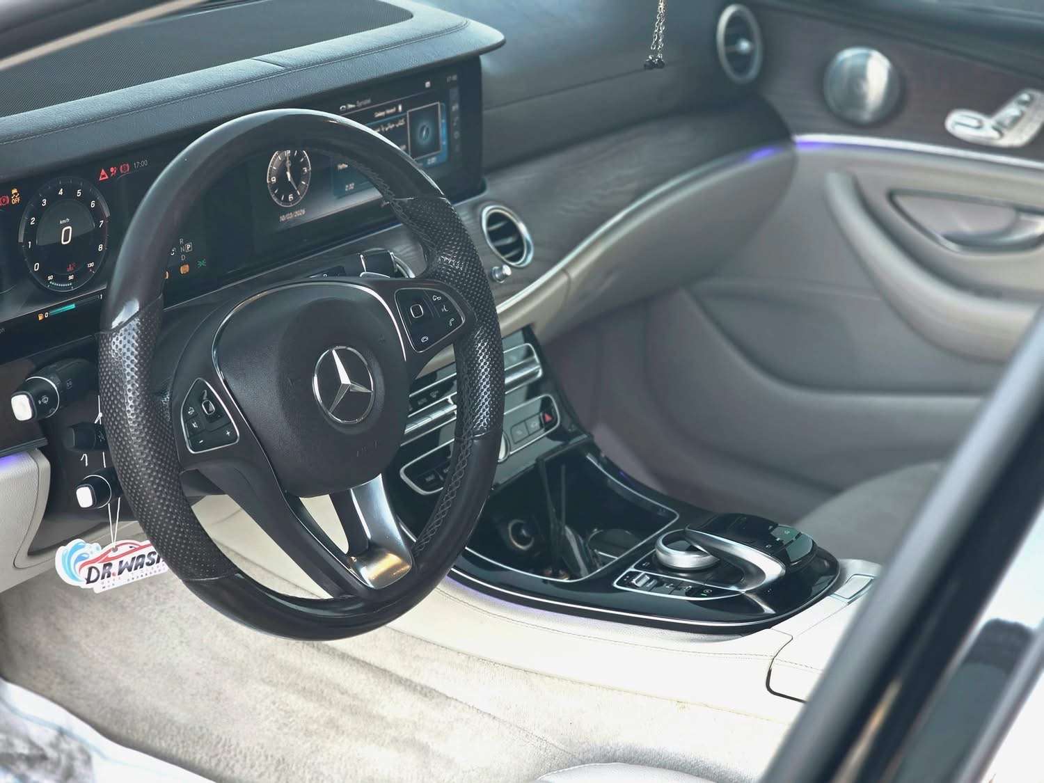 Mercedes E200 - دمشق - صورة 4