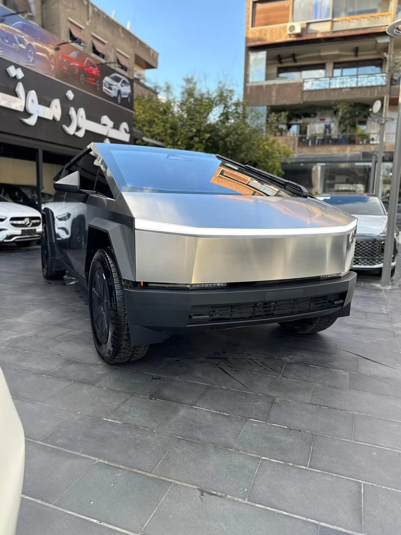 Tesla Cybertruck - دمشق - صورة 2
