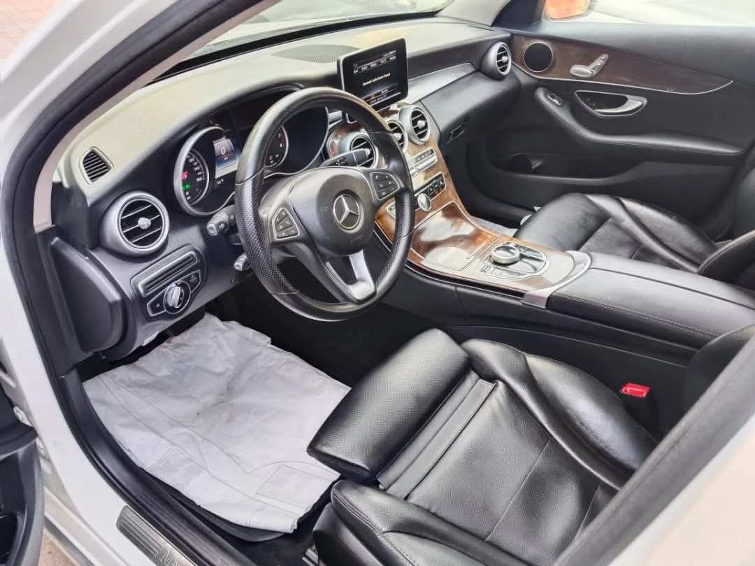 Mercedes Benz C300 - دمشق - صورة 5