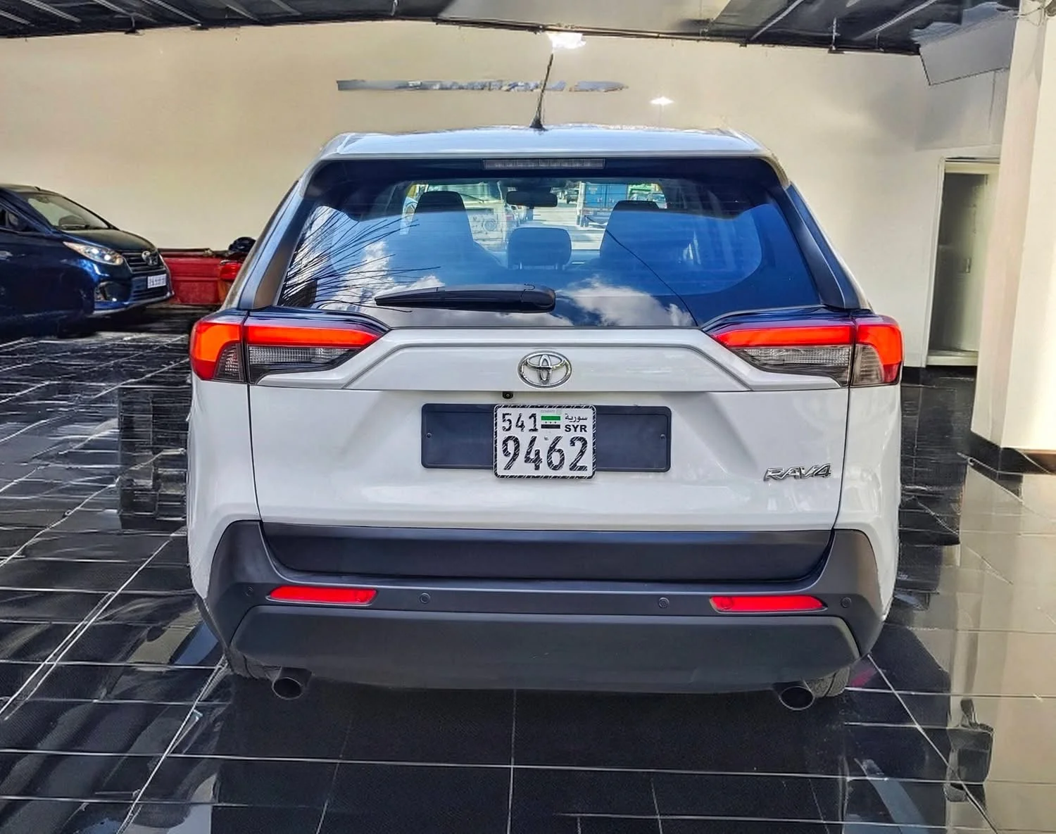 تويوتا RAV4 - دمشق - صورة 2