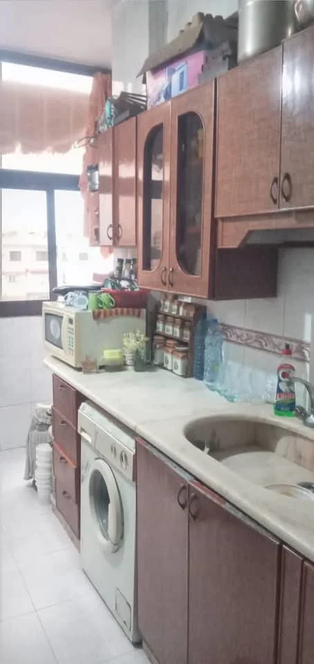شقة بمساحة 110 - طرطوس - صورة 3