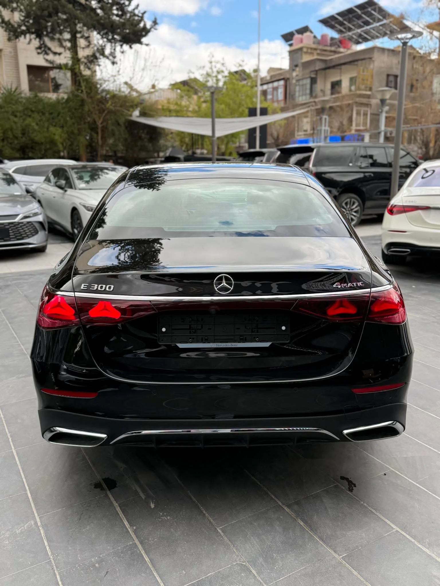 Mercedes Benz E 300 - دمشق - صورة 2