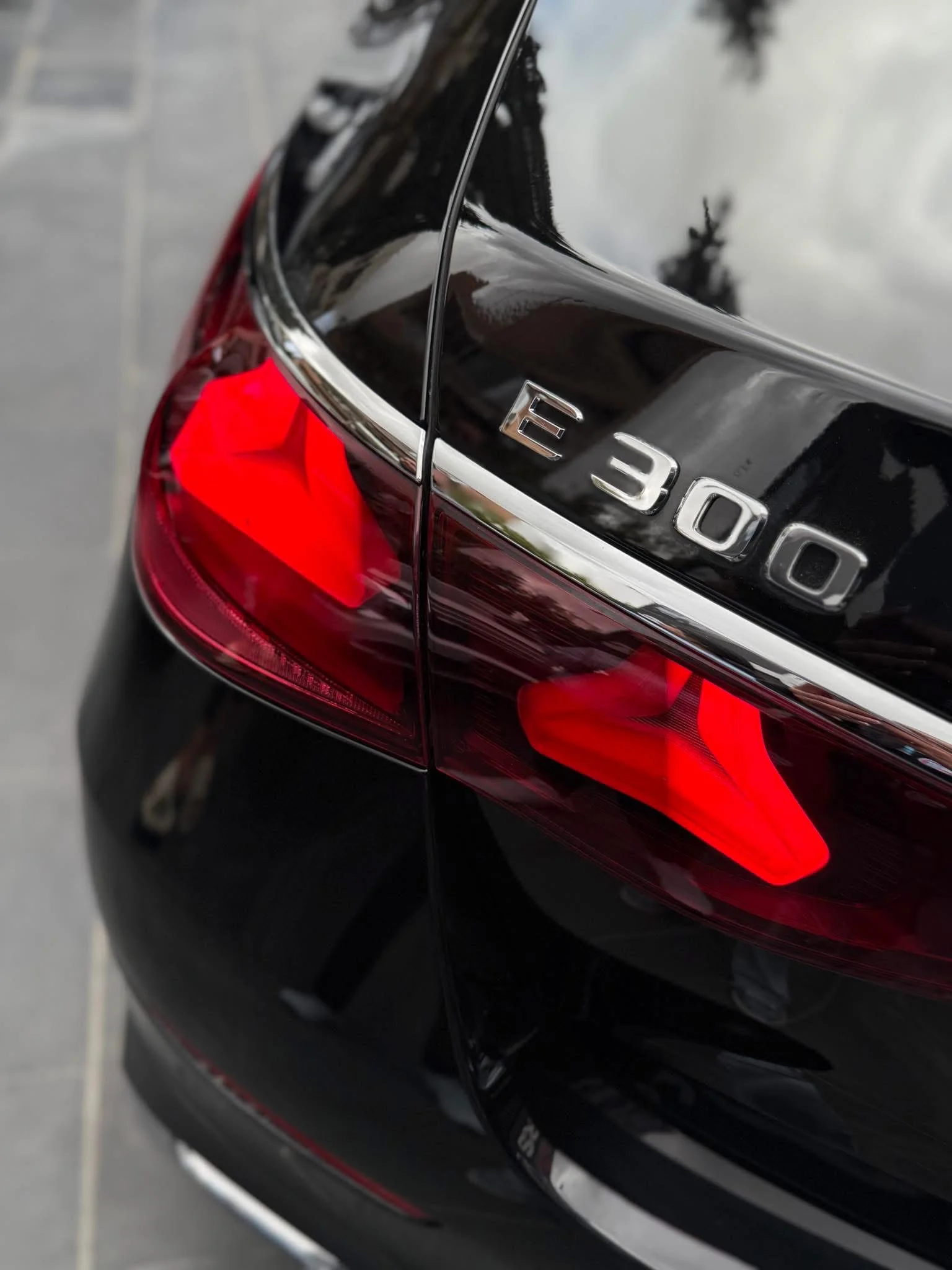 Mercedes Benz E 300 - دمشق - صورة 3