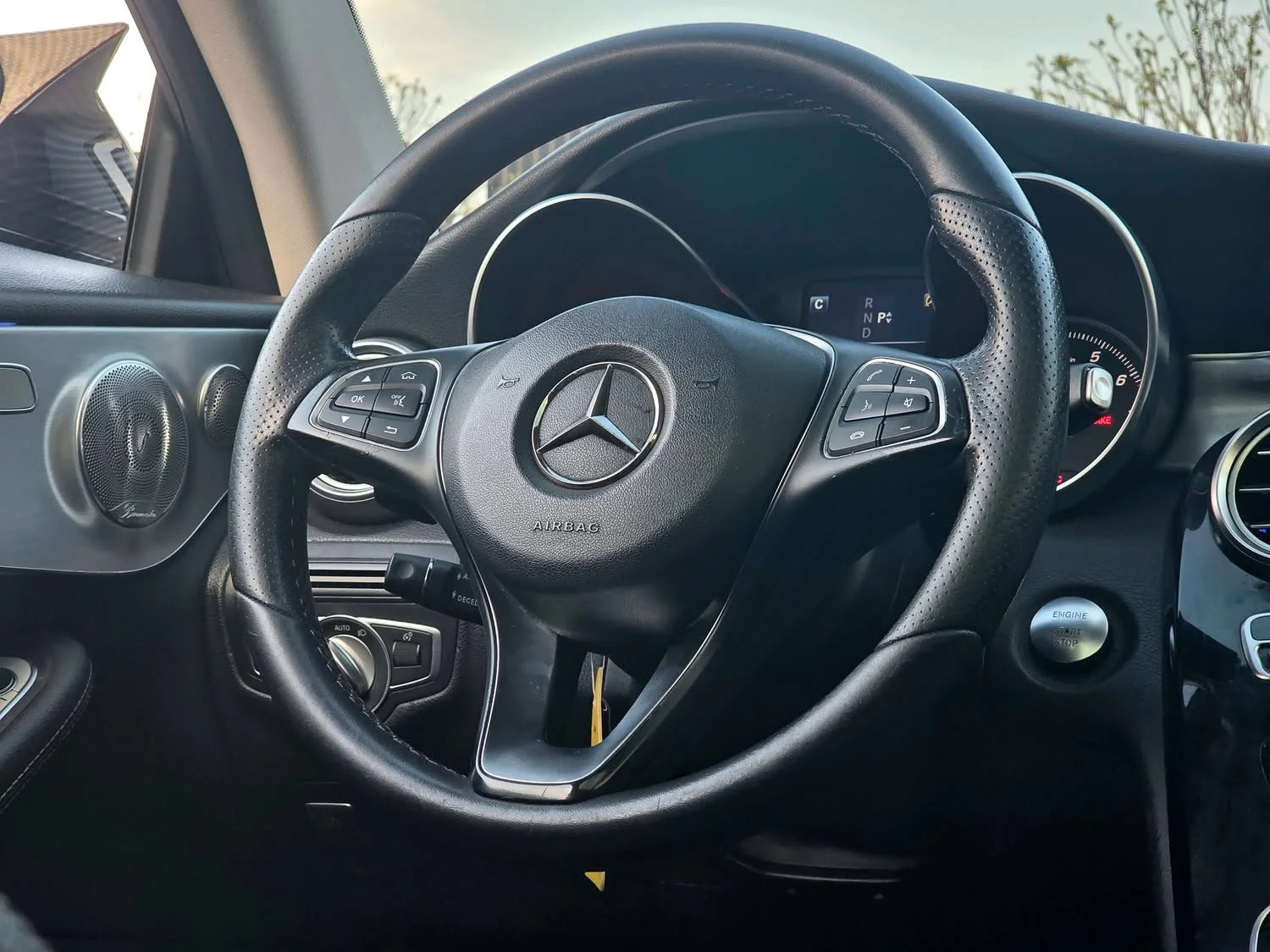 Mercedes Benz C300 - دمشق - صورة 4