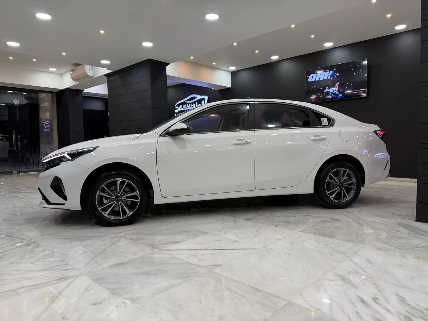 Kia K3 - دمشق - صورة 2