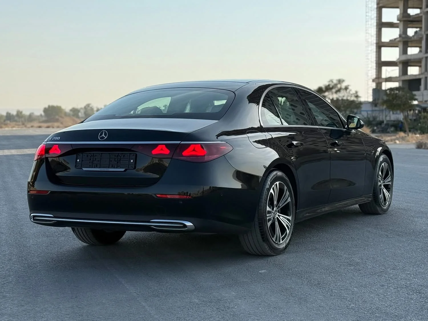 Mercedes E200 - دمشق - صورة 2