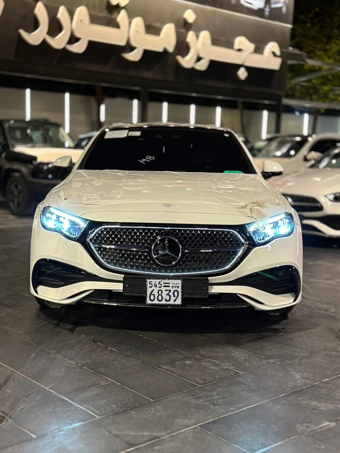 Mercedes Benz E 200 - دمشق