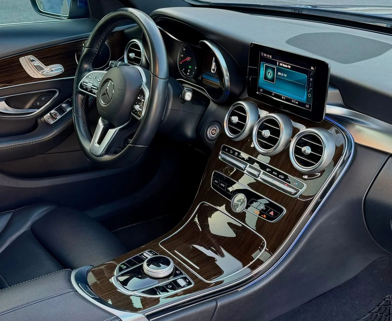 Mercedes Benz - دمشق - صورة 5