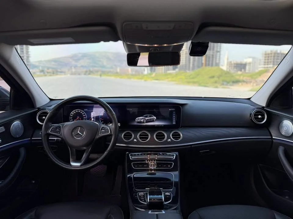 Mercedes E300 - دمشق - صورة 3