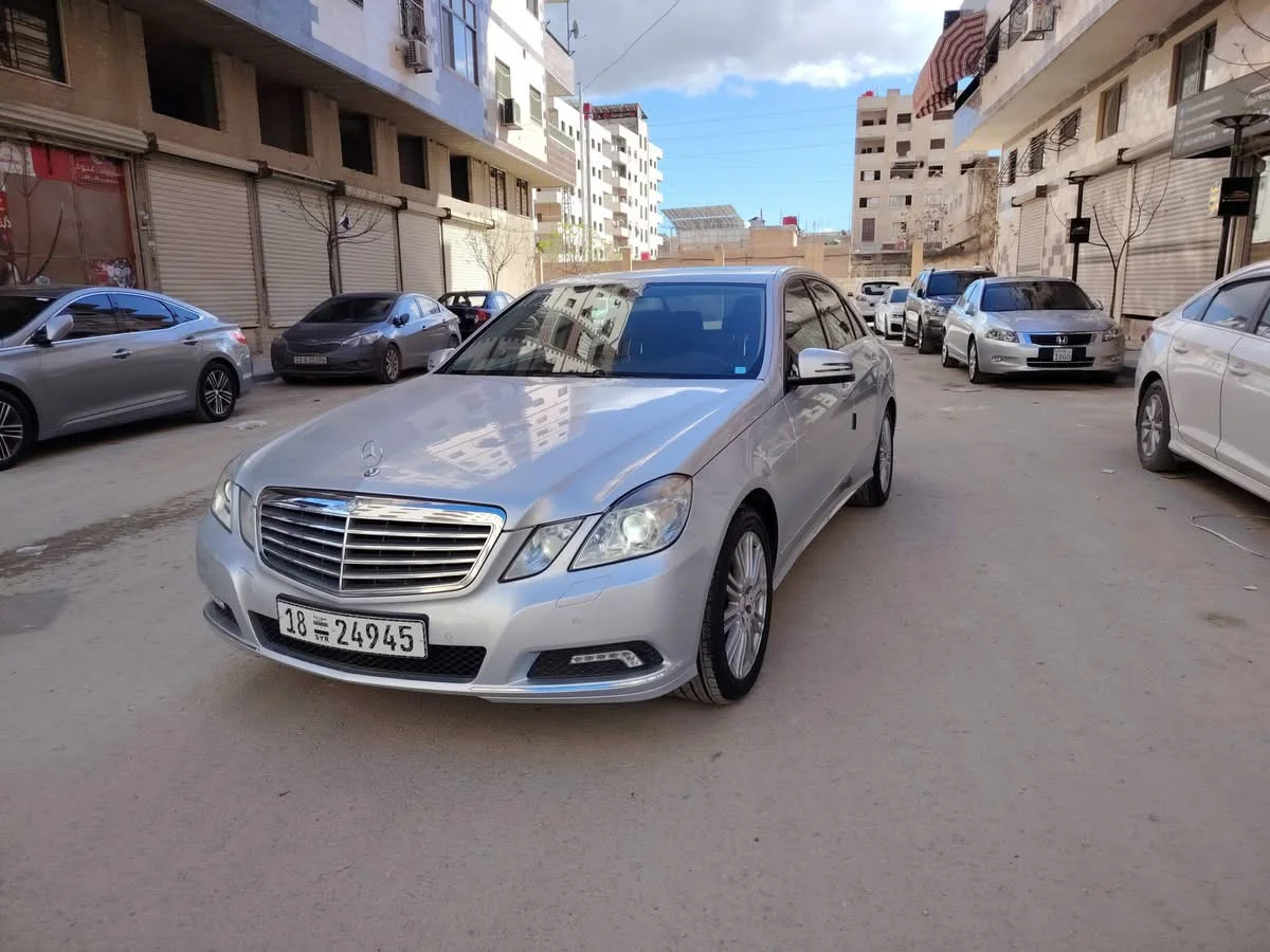 Mercedes-Benz E300 - دمشق