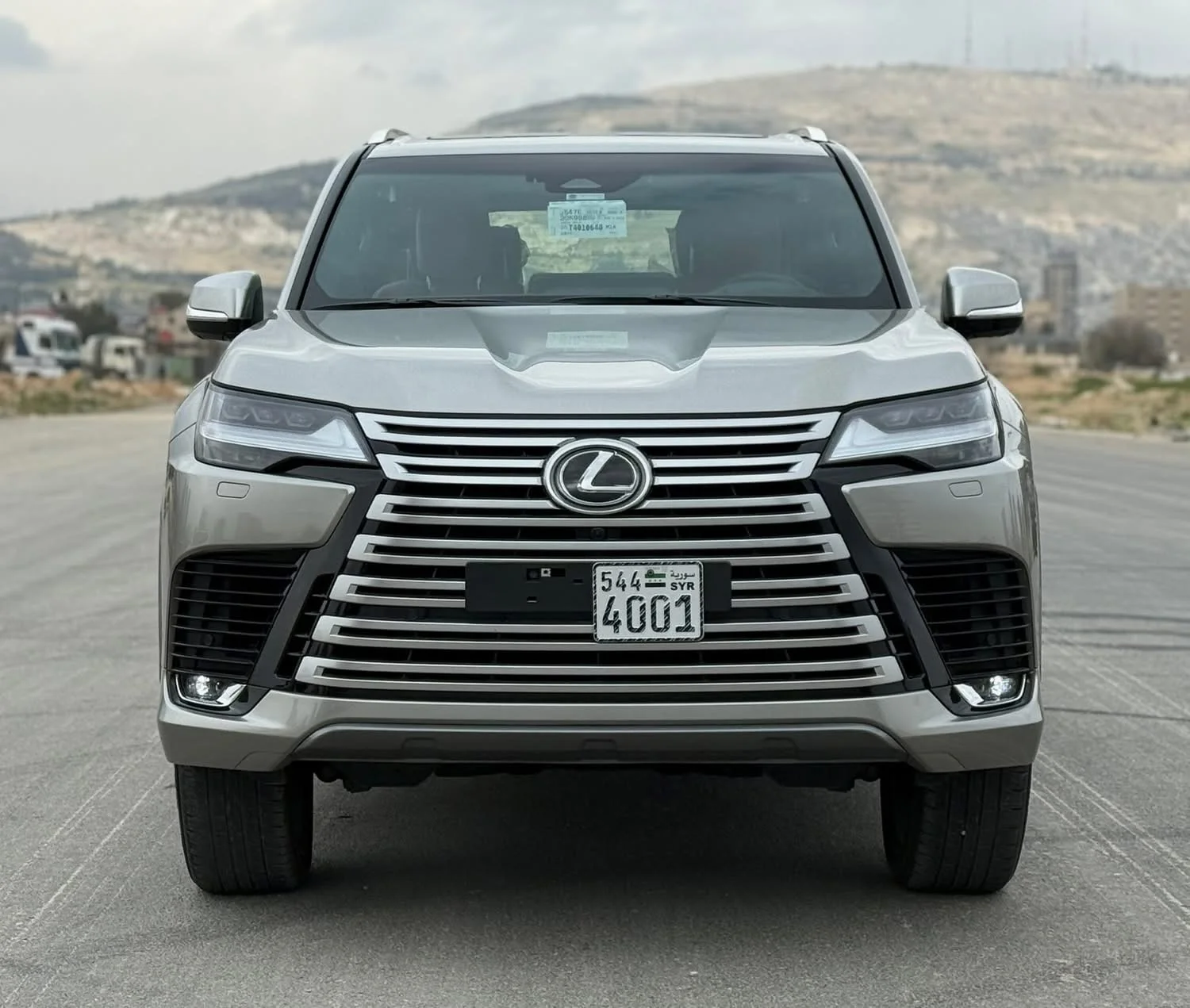 Lexus LX700h - دمشق