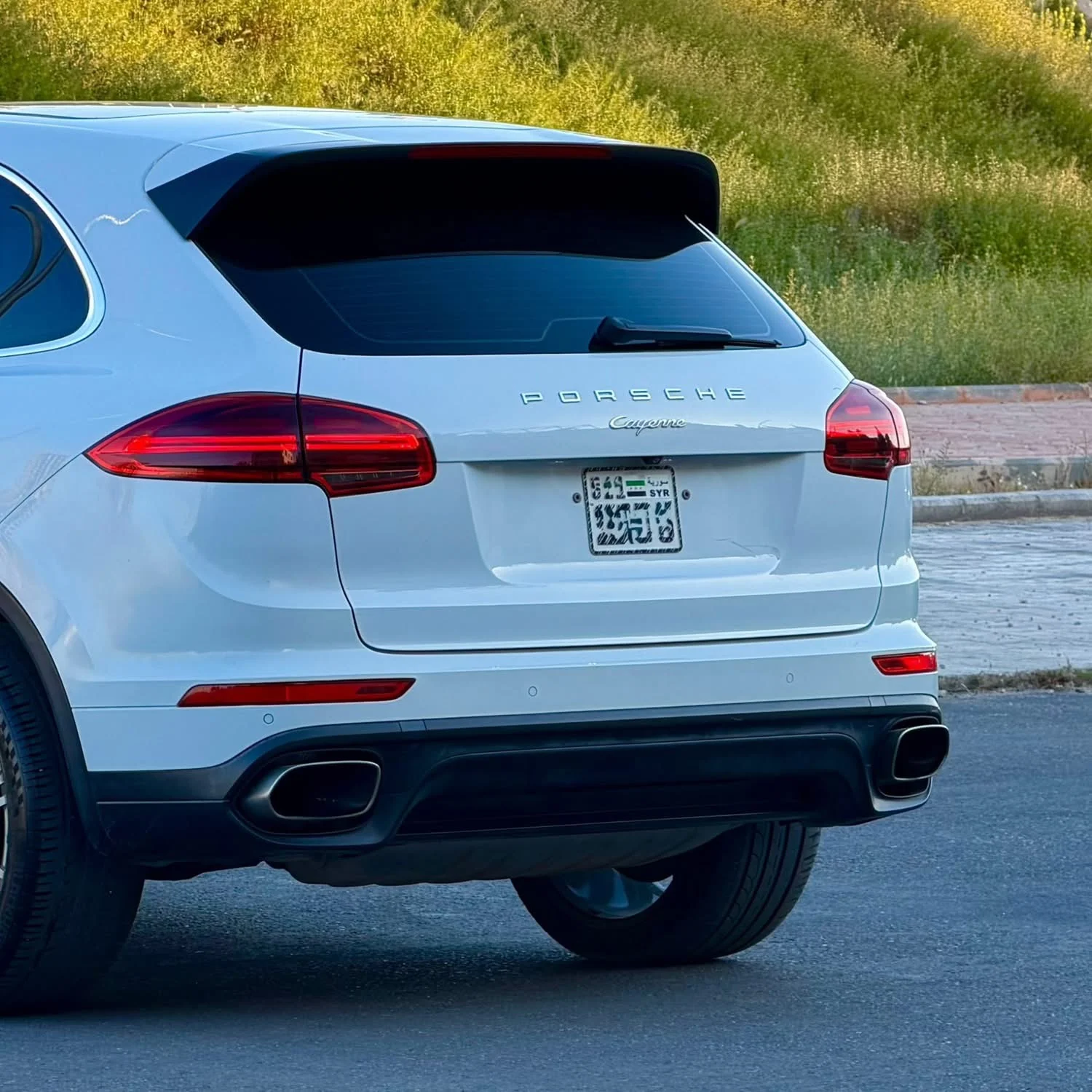 Porsche Cayenne - دمشق - صورة 3