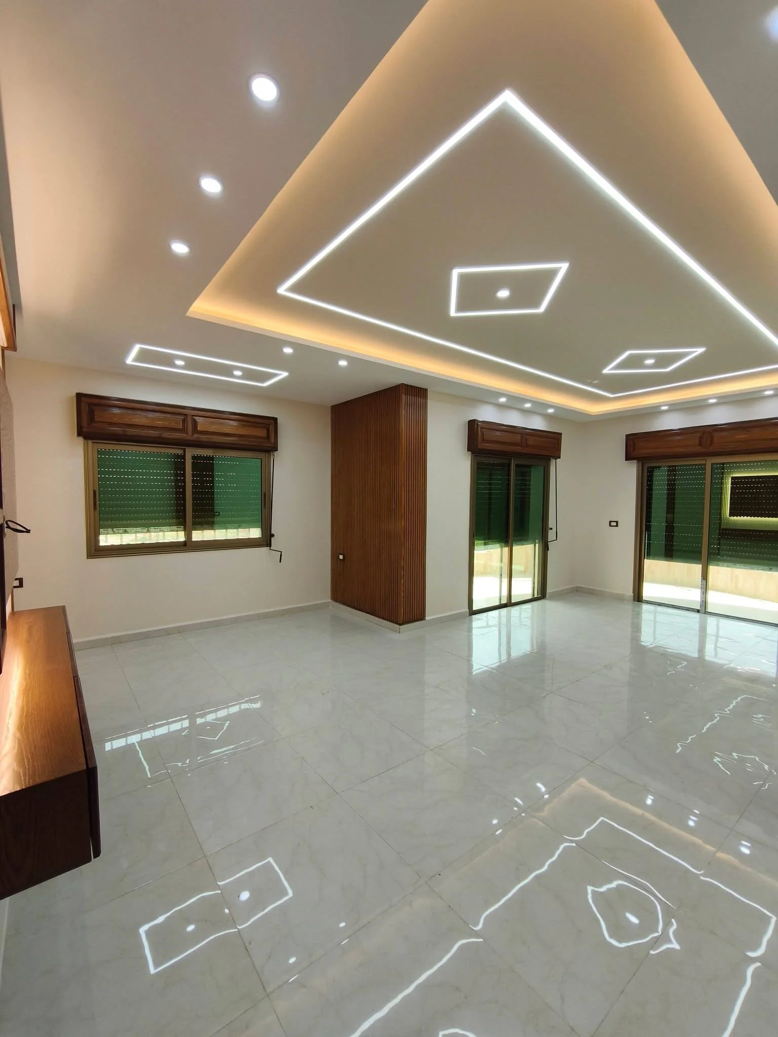 شقة بمساحة 145 - طرطوس - صورة 2