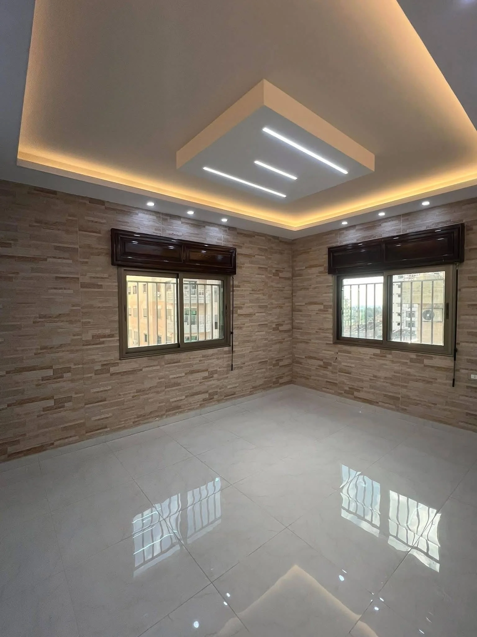 شقة بمساحة 145 - طرطوس - صورة 3