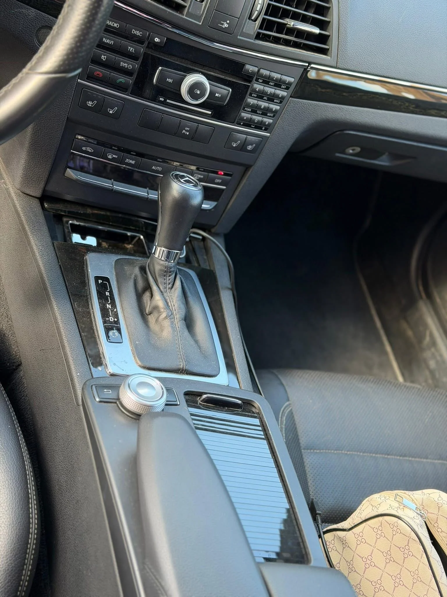 Mercedes BenZ E350 - دمشق - صورة 3