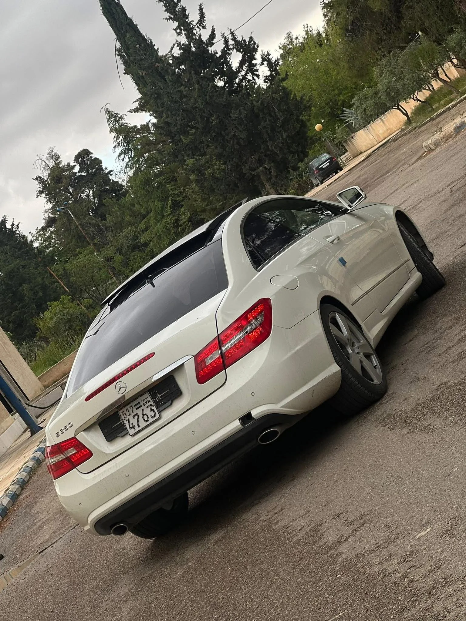 Mercedes BenZ E350 - دمشق - صورة 4