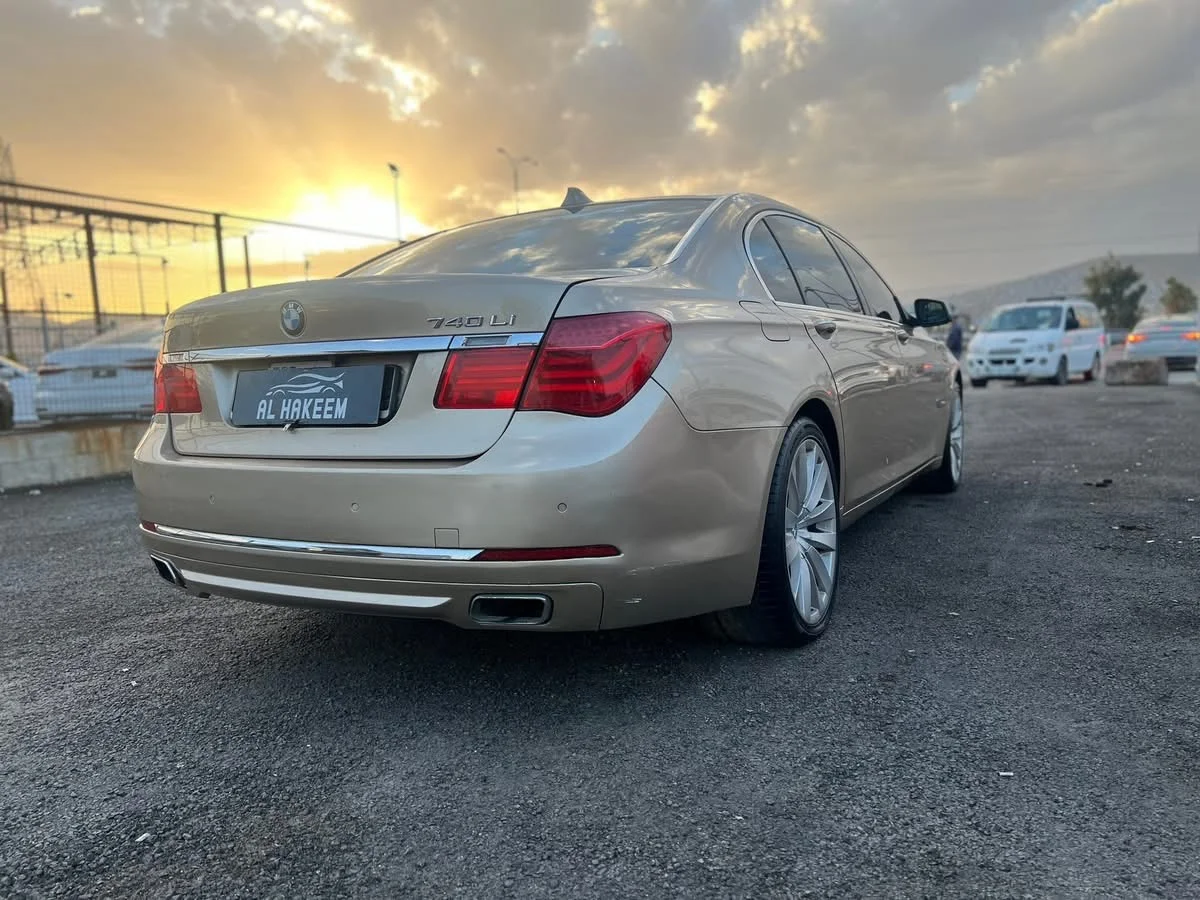 BMW 740 - دمشق - صورة 5