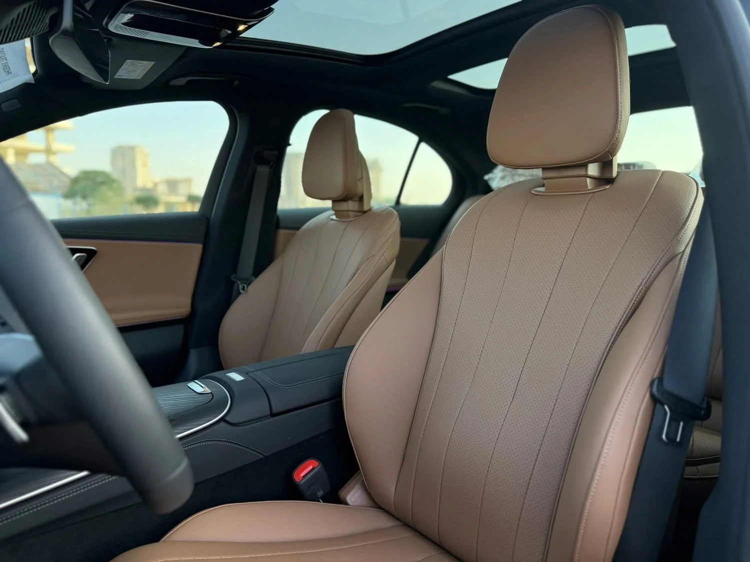 Mercedes E200 - دمشق - صورة 2