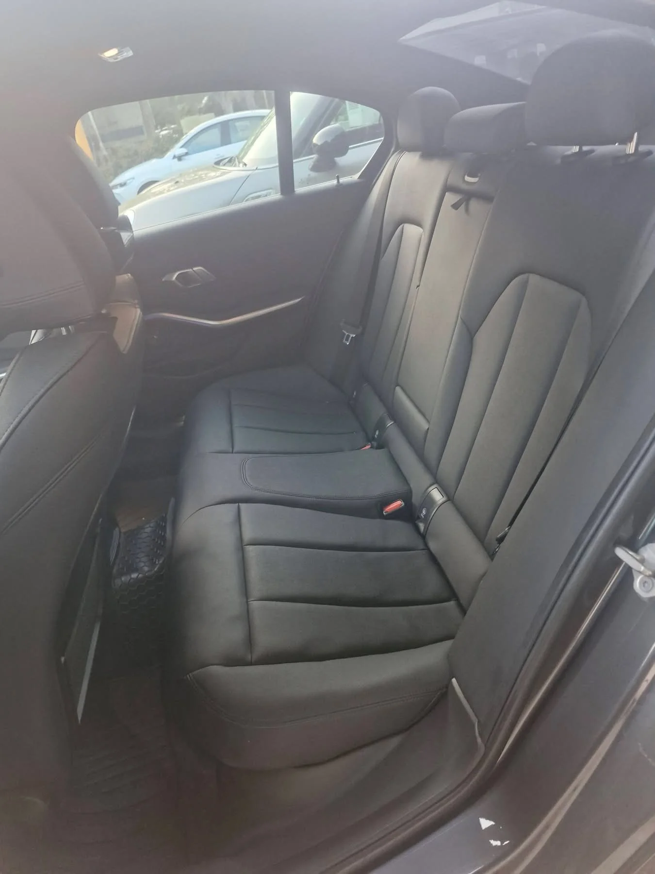 BMW 330i xi - دمشق - صورة 4