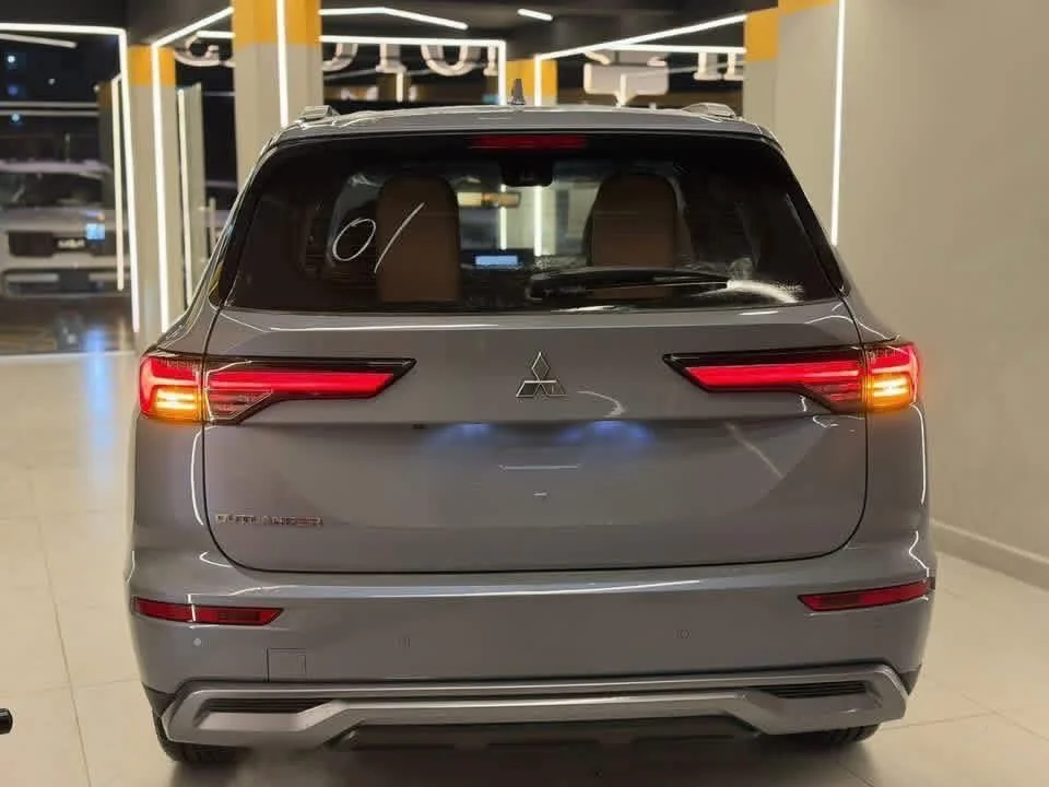 Mitsubishi Outlander 2 - حلب - صورة 4