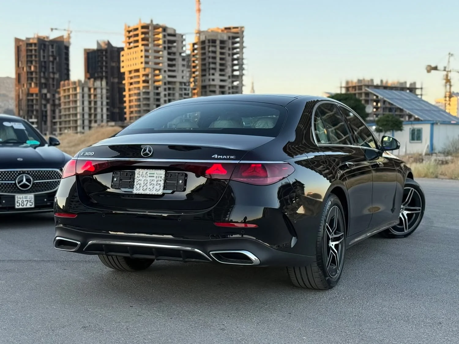 Mercedes E300 4Matic - دمشق - صورة 2