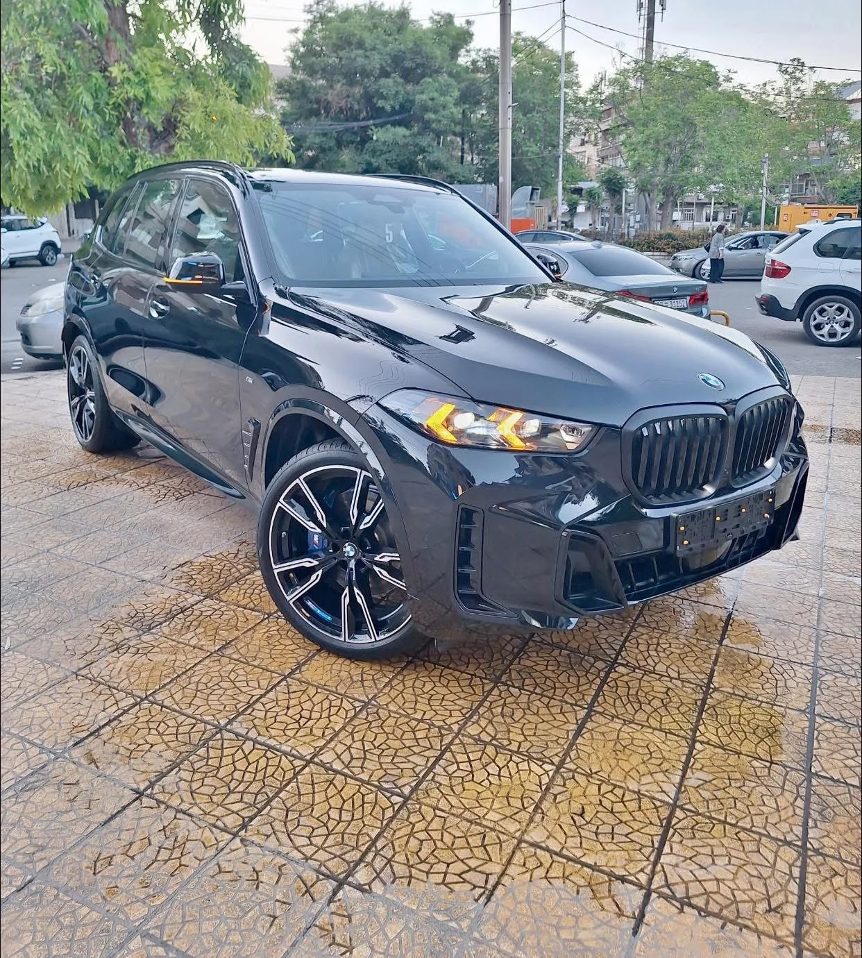 BMW M X5 - دمشق